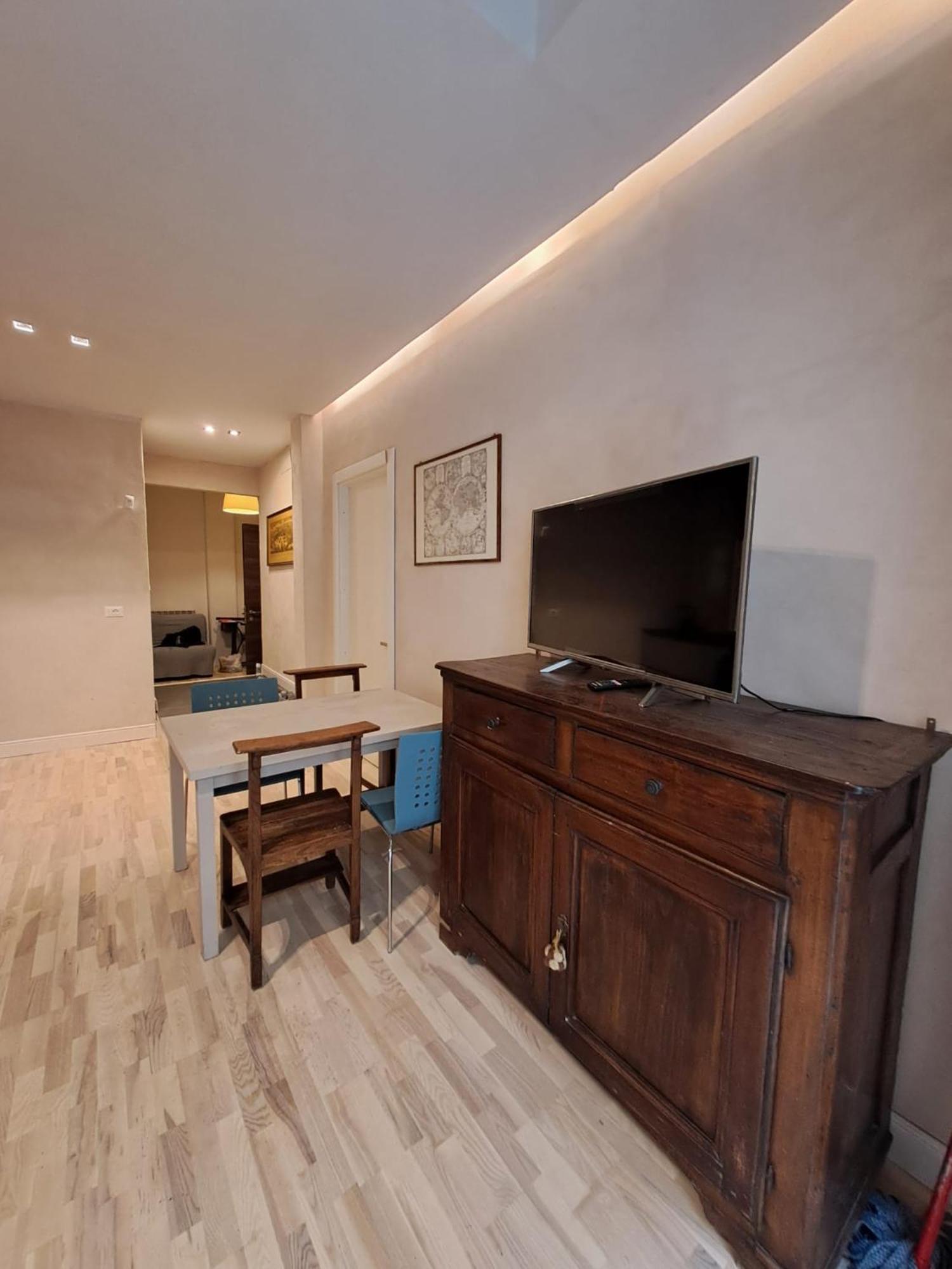 Rock&White Apartment Genoa Bagian luar foto