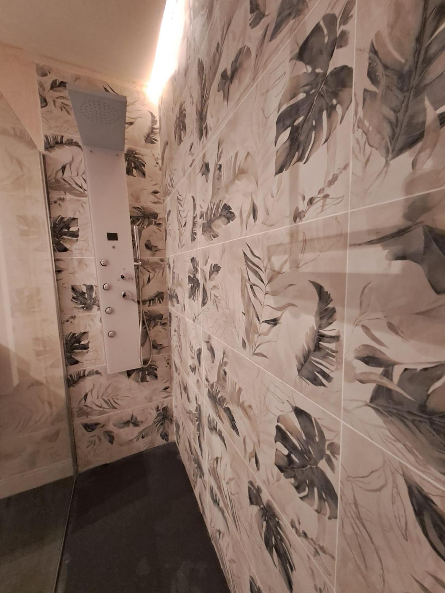 Rock&White Apartment Genoa Bagian luar foto